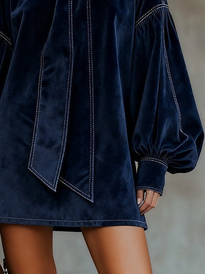 Tiphaine | Mini Vestido de Terciopelo con Moño