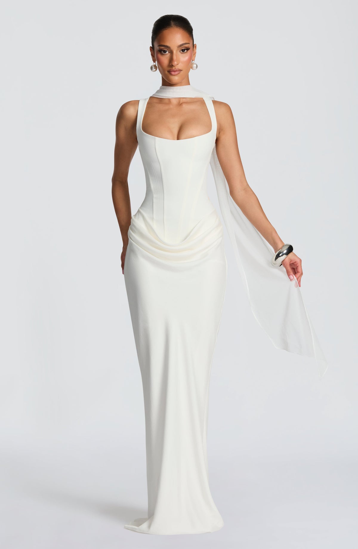 Éléonore | Vestido Maxi de Cuello Cuadrado