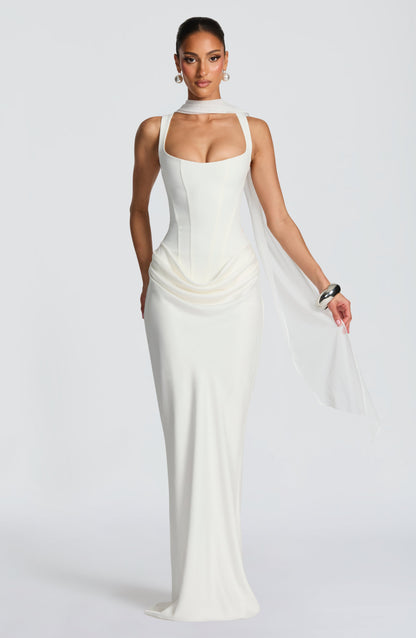 Éléonore | Vestido Maxi de Cuello Cuadrado